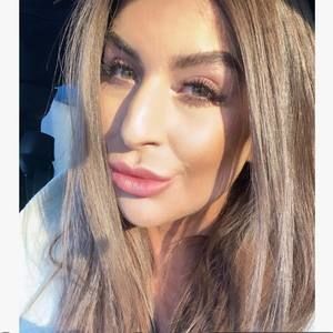 Meet your Posher, Jillian